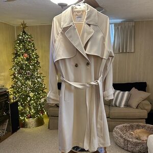 Old Navy Cream Belted Trench Coat